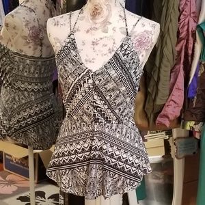 Jessica Simpson NWOT Top